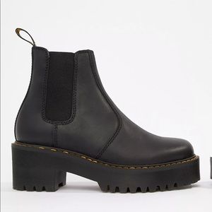 Dr Martens Rometty Black Leather Chunky Heeled Chelsea Boots